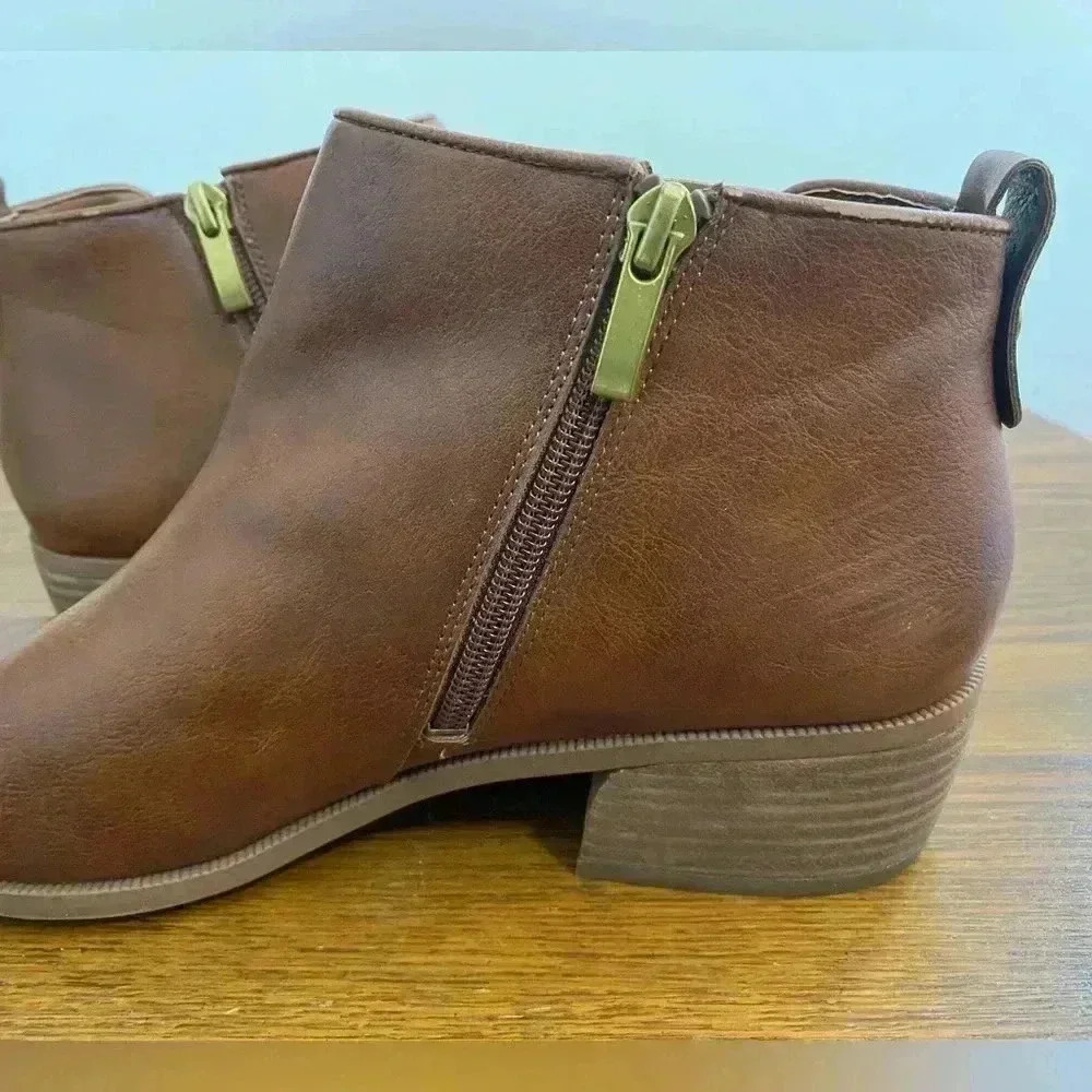 Franco sarto brown leather Lydia bootie - Picture 3 of 5